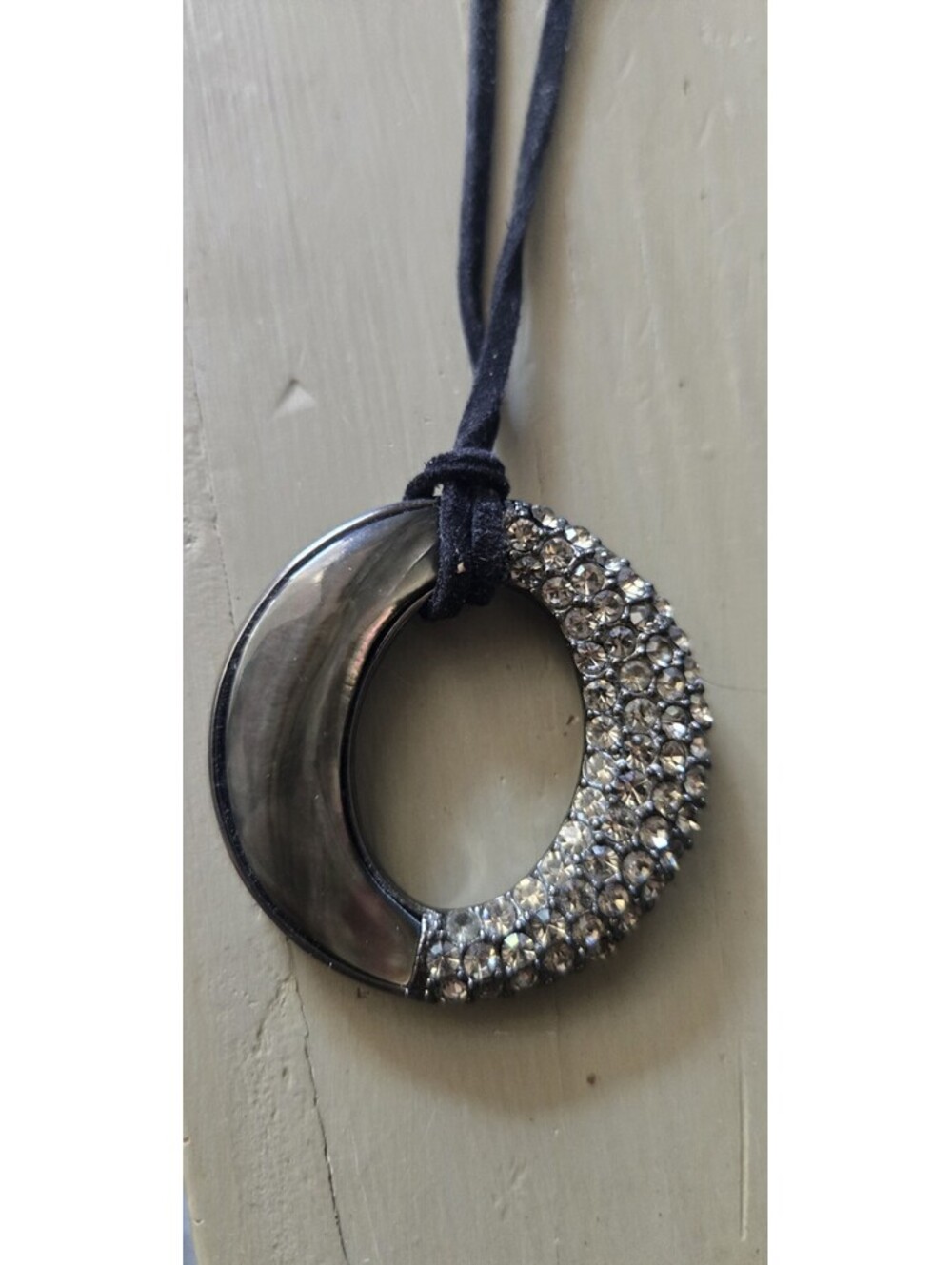 Kiam Family Lia Sophia Necklace Hematite Rhinestone Circle Pendant Leather Cord